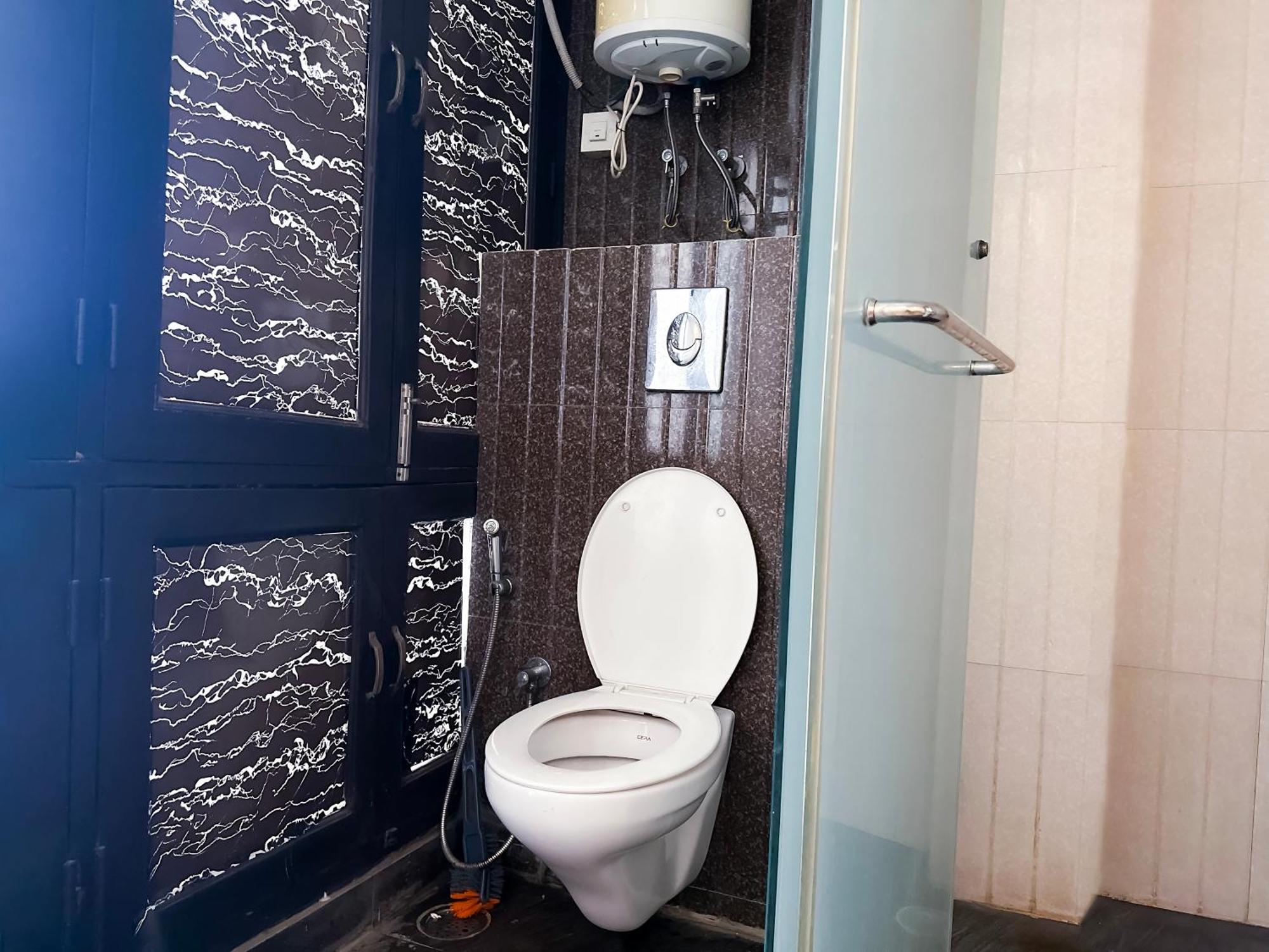 ニューデリー Hauz Khas House Bed & Breakfast エクステリア 写真